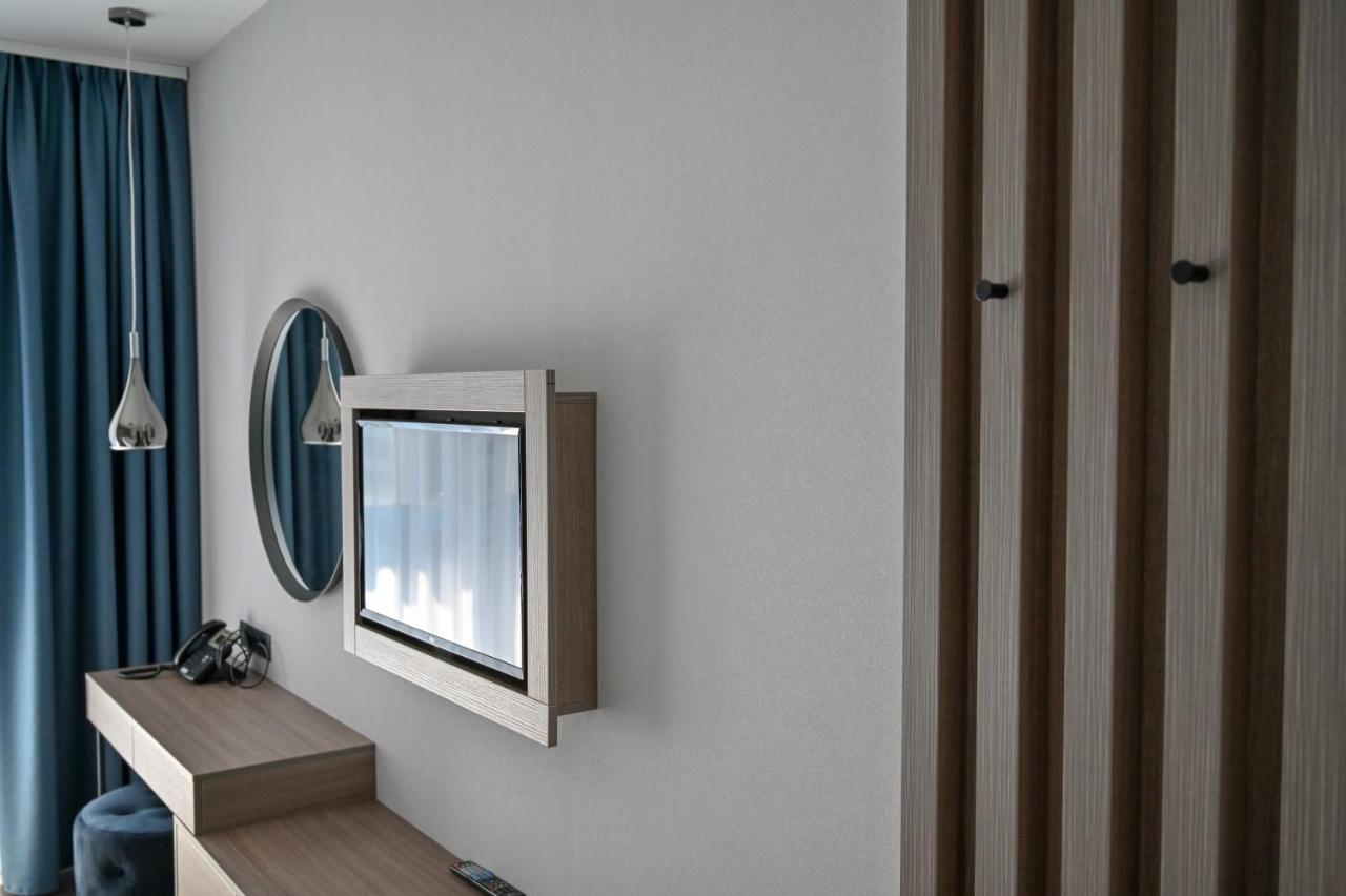 Nn Boutique Hotel Tiszaújváros Exteriér fotografie