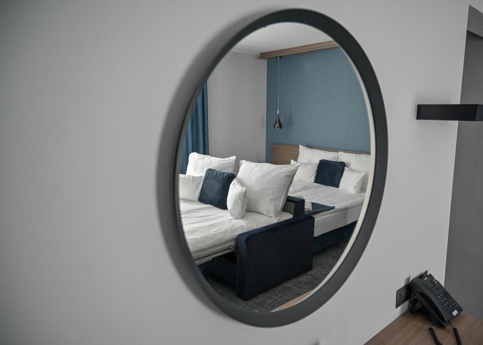 Nn Boutique Hotel Tiszaújváros Exteriér fotografie
