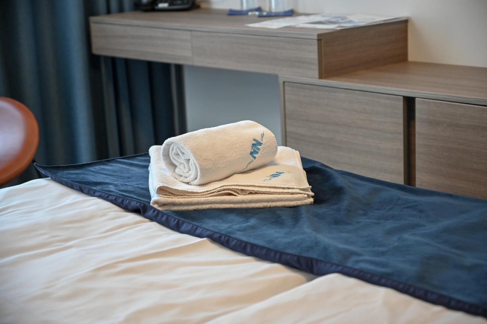 Nn Boutique Hotel Tiszaújváros Exteriér fotografie
