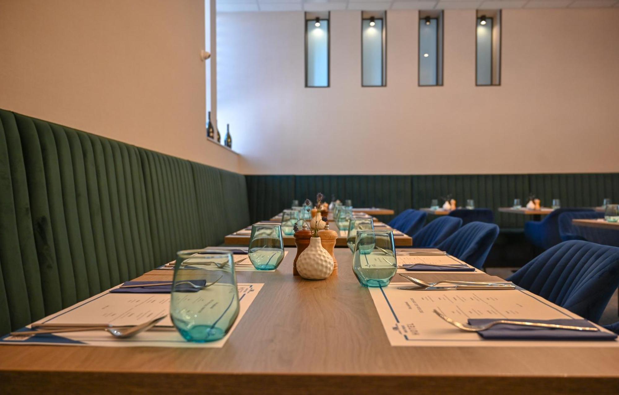 Nn Boutique Hotel Tiszaújváros Exteriér fotografie