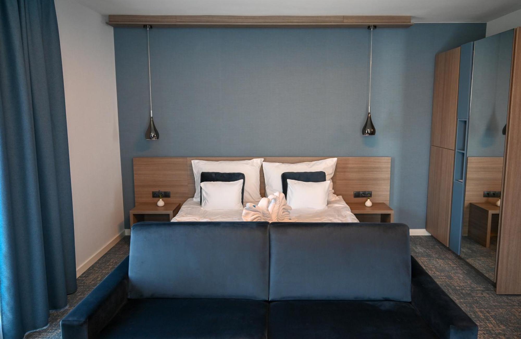 Nn Boutique Hotel Tiszaújváros Exteriér fotografie